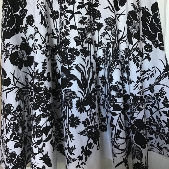 DM New York black & white skirt size XL - Picture 3 of 6